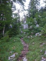 Bergsteig zum Gipfelkreuz