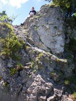 Auf dem Weg zwischen Bauer am Berg und Maiwand