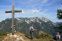 Blick vom Gipfelkreuz auf den Zahmen Kaiser