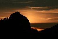 Wasserwand in der Abendsonne