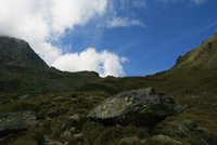 Materialseilbahn - im Hintergrund sieht man schon die Htte