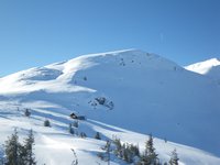 Breitlabalm - im Hintergrund ist rechts schon das Brechhorn zu erkennen